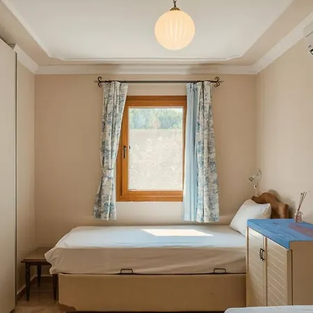 Bodrum Merkeze Yuerueme Mesafesinde Tarihi Tas Ev Villa Bodrum